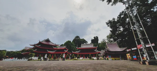 Semarang Daki Sam Poo Kong Tapınağının Çatısının Fotoğrafı Çin Stili — Stok fotoğraf