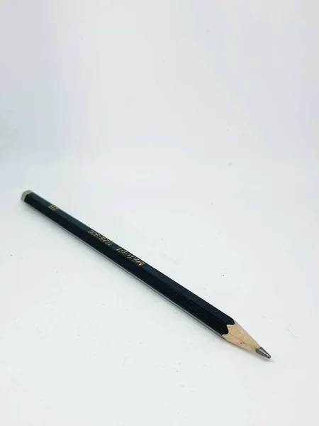 这是一张孤立的铅笔照片 这支笔用于考试 考试结果由计算机分析 — 图库照片