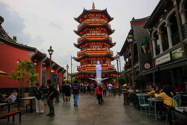Tangerang Západní Jáva Indonésie 2022 Návštěvníci Čínské Čtvrti Pik Pantjoran — Stock fotografie