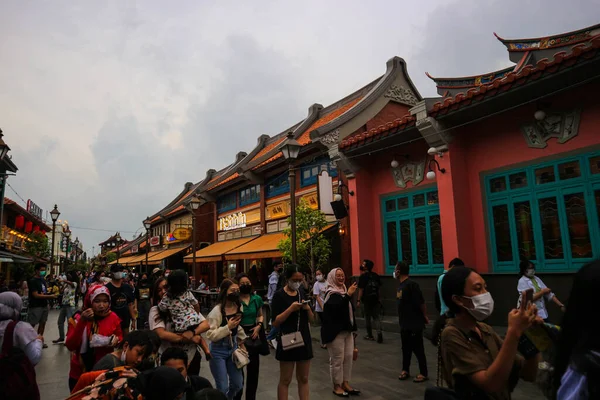 Tangerang Západní Jáva Indonésie 2022 Návštěvníci Čínské Čtvrti Pik Pantjoran — Stock fotografie