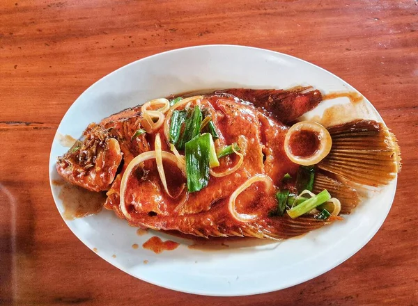 Sweet Sour Gurame Fish Uma Especialidade Indonésia Forma Peixe Gourami — Fotografia de Stock