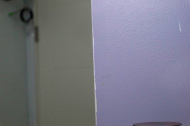 Kredi kelimelerini içeren bir kağıt, iş ve finans ile ilgili bir illüstrasyon olarak.