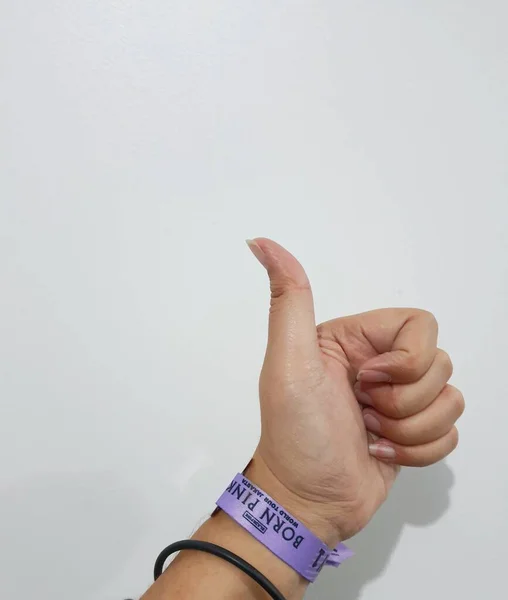 Jakarta Indonesië Maart 2023 Geïsoleerde Foto Van Een Hand Met — Stockfoto