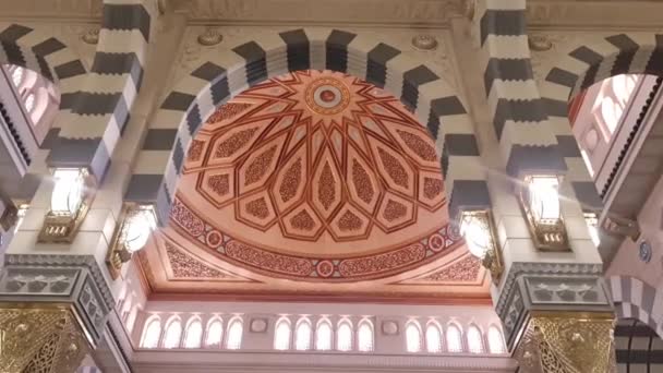 Medina Arabia Saudita Febrero 2024 Interior Mezquita Nabawi Mezquita Del — Vídeos de Stock