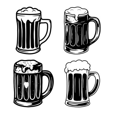 Bira Bardağı Tırmanışı, Siyah ve Beyaz Bira İllüstrasyonu, Bira Cam Vektörü, El Çizimi Bira SVG, Klasik Bira Sketch