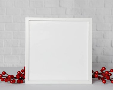 Boş Çerçeve, Modern ev dekorasyonu, resim, fotoğraf veya yazdırma sunumu için kopyalama alanı olan beyaz minimalist odada çerçeve modeli