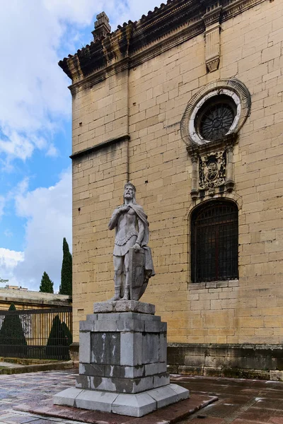 Estatua Del Rey Asturiano Alfonso Hito Monumento 1942 Del Artista —  Fotos de Stock