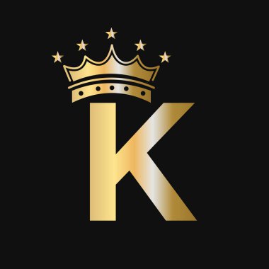 Star Icon ile K harfinin üzerinde Crown logosu. Lüks Sembol Vektör Şablonu