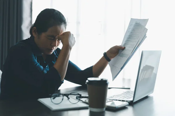 Mujer Negocios Estrés Persona Trabajo Duro Depresión Oficina Empleada Cansada — Foto de Stock