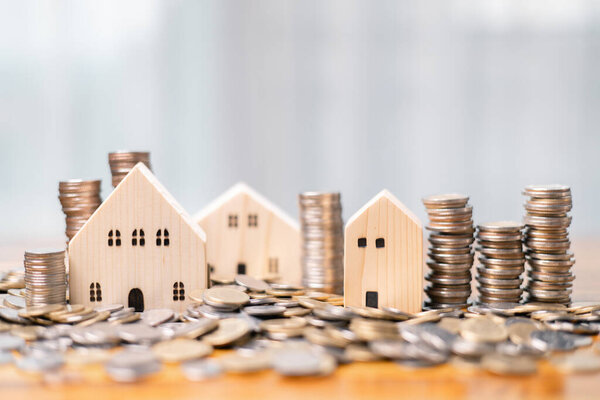 Обеспечение займа является ключевым шагом в финансах, позволяющим инвестировать в недвижимость, как для бизнеса, так и для дома, как часть более широкого рынка жилья и ипотеки. займы, финансы, инвестиции, собственность.