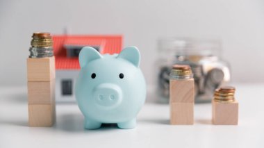 Etkili bir şekilde para biriktirmek için, bankaya para ve para yatırın, bütçenizi yönetin ve iş büyümesi için finans stratejilerinden faydalanın. fikir, artış, güvenlik, gelir, mülk, ödeme, hazine, değer