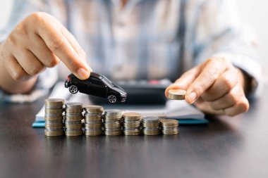 Konsept iş aracı finans koruma bürosu planı yatırım tasarruf el koruma araba satın alma fikri finansal güvence otomobil acentesi satın alma sigorta güvenli elverişli kredi anlaşması
