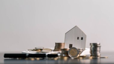 Ticari konsept stratejik mali yönetim para tasarrufu bankanın emlak tasarrufu ekonomik kredi geliştirme büyüme muhasebe satın alma yatırım yatırım ekonomisi teşvik eder