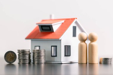 Ticari konsept stratejik mali yönetim para tasarrufu bankanın emlak tasarrufu ekonomik kredi geliştirme büyüme muhasebe satın alma yatırım yatırım ekonomisi teşvik eder