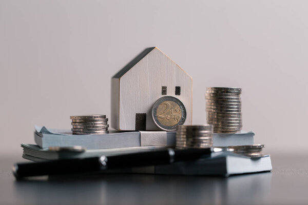 Концепция бизнес-дома включает в себя стратегическое финансовое управление денежная монета сбережения банковской недвижимости экономического роста инвестиций кредита стимулирования бухгалтерского учета купить доход стек инвестиционной экономики