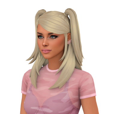 Güzel, sarışın, at kuyruklu pembe gömlekli, izole edilmiş portresi olan bir kadın.