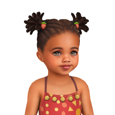 Saçları at kuyruklu, yaz elbisesi giymiş, izole edilmiş portresi olan küçük tatlı bir kız.