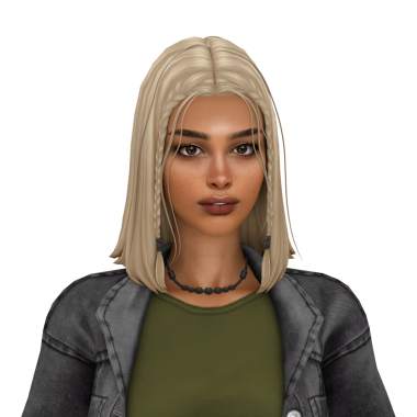 Koyu tenli, orta boylu, günlük elbiseli, izole edilmiş portresi olan güzel sarışın bir kadın.