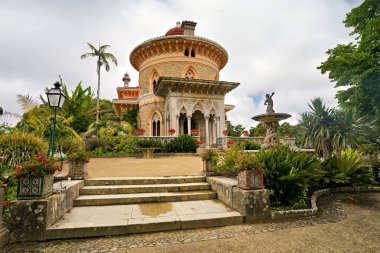 Monserrate Sarayı botanik parkıyla çevrili. Palacio de Monserrate, Sintra, Portekiz. 