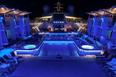 pools on a cruise ship