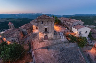 old Town, abandoned baronial palaceold Town, abandoned baronial palace