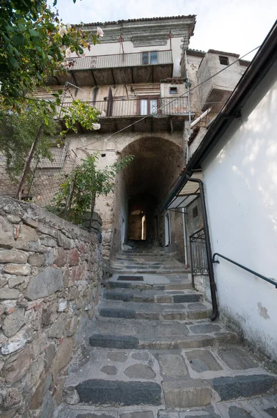 Δρόμος Ενός Παλιού Μεσαιωνικού Χωριού — Φωτογραφία Αρχείου
