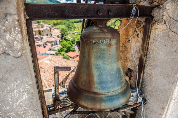 Ancient Bronze Bell Tower — Fotografia de Stock