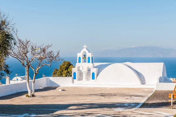 Igreja Pequena Grega Ilha Santorini — Fotografia de Stock