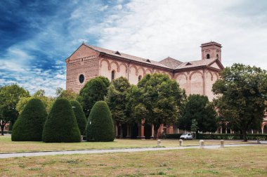 church in the old twon