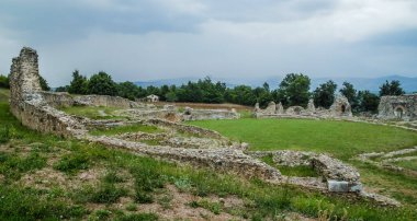 ruins of the ancient Roman amphitheater