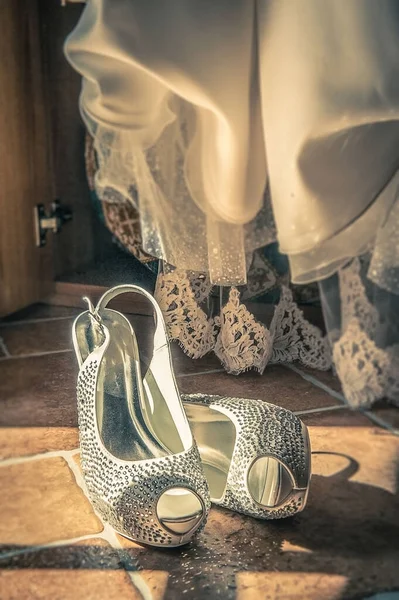 Туфли Невесты Номере — стоковое фото