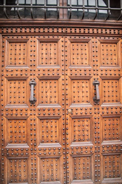 Velho Portão Madeira Antigo — Fotografia de Stock