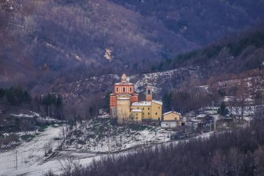 winter landscape, snowy landscape with mountains
