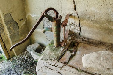 hand pump of the water well