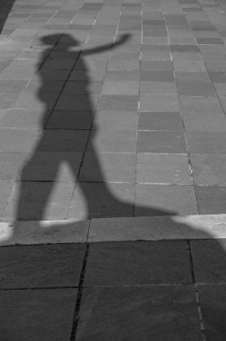 Bir atletin heykeli Roma 'da, İtalya' da faşist selamında elini kaldırdı..