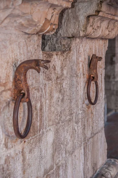 Antike Ringe Zum Binden Der Pferde — Stockfoto
