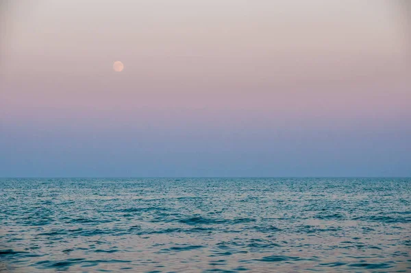 Lunar Sunrise Colored Sea — Stock Photo, Image