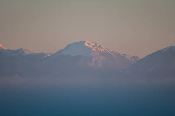Θέα Από Την Κορυφή Του Βουνού Ηλιοβασίλεμα — Φωτογραφία Αρχείου