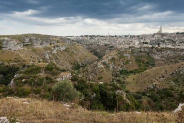 Mağaralardan Matera 'nın öğleden sonra manzarası