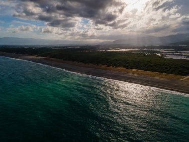 İtalya 'nın Tyrhenian kıyıları insansız hava aracı tarafından fotoğraflandı.