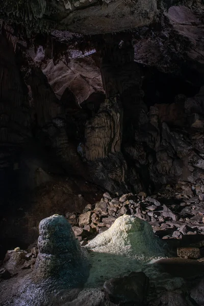 Cueva Interior Con Estalactitas Estalagmitas — Foto de Stock