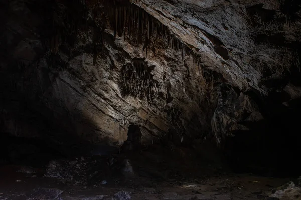 Cueva Interior Con Estalactitas Estalagmitas — Foto de Stock