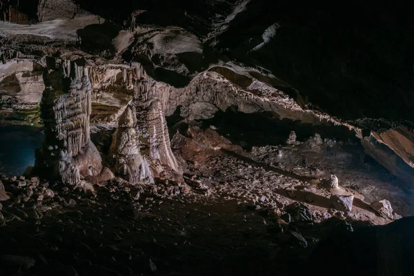 Large Central Chamber Cave Columns Stalactites Stalagmites — Foto de Stock