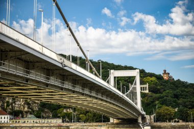 Budapeşte - Macaristan 'ın sihirli başkenti - Elisabeth Köprüsü