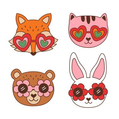 İzole edilmiş eski hayvan yüzleri. Tilki, kedi, ayı, tavşan.