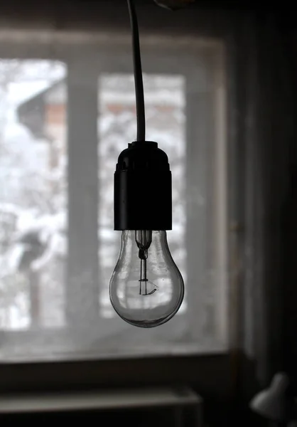 Aufgrund Der Fehlenden Stromversorgung Leuchtet Die Glühbirne Nicht — Stockfoto