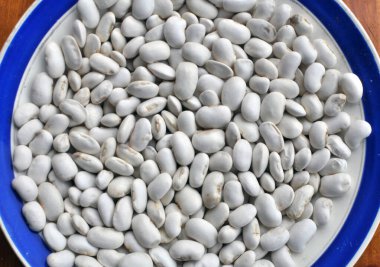 Kuru fasulye hasadının arka planı