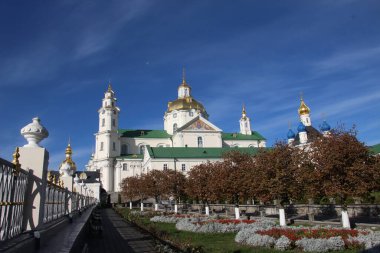Pochaiv Assumption Lavra 'nın binalarından biri, Ukrayna' da bir Ortodoks erkek manastırı, Pochaiv şehrinde..