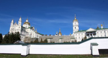 Pochaiv Assumption Lavra 'nın binalarından biri, Ukrayna' da bir Ortodoks erkek manastırı, Pochaiv şehrinde..