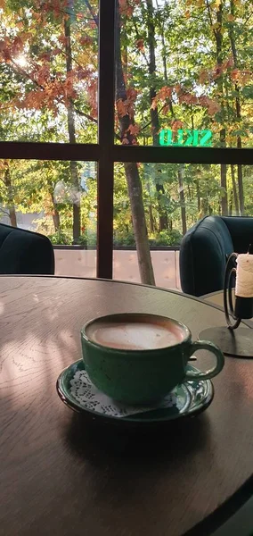 Kahve Fincanı Bir Fincan Çay Kafede Masanın Üzerinde Yukarıdan Güzel — Stok fotoğraf